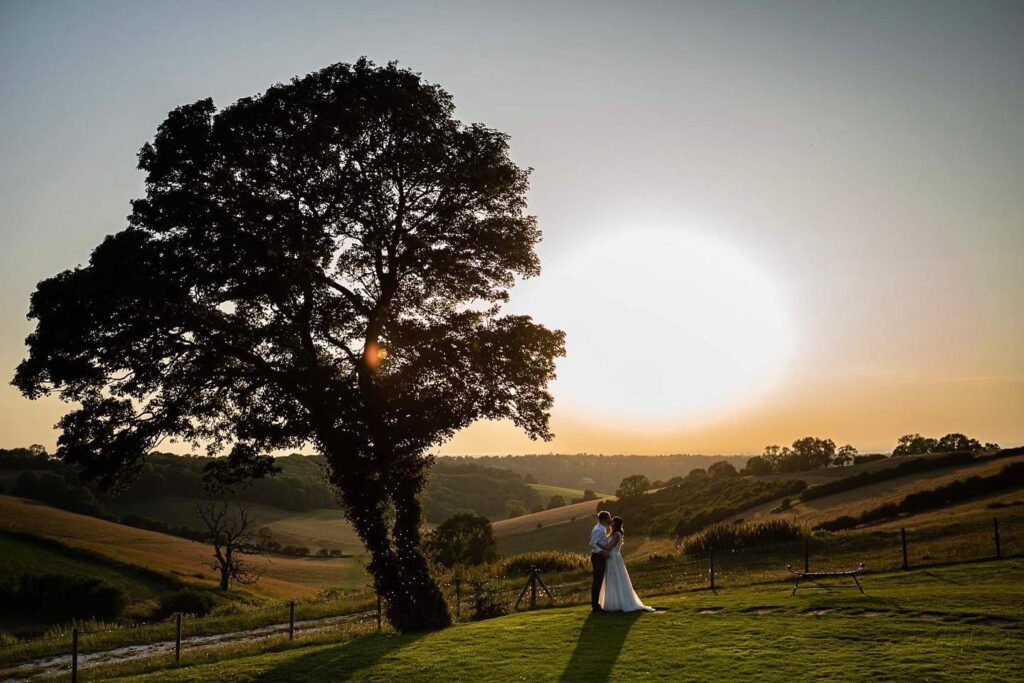 8 Tips Choosing Your The Right Kent Wedding Photographer